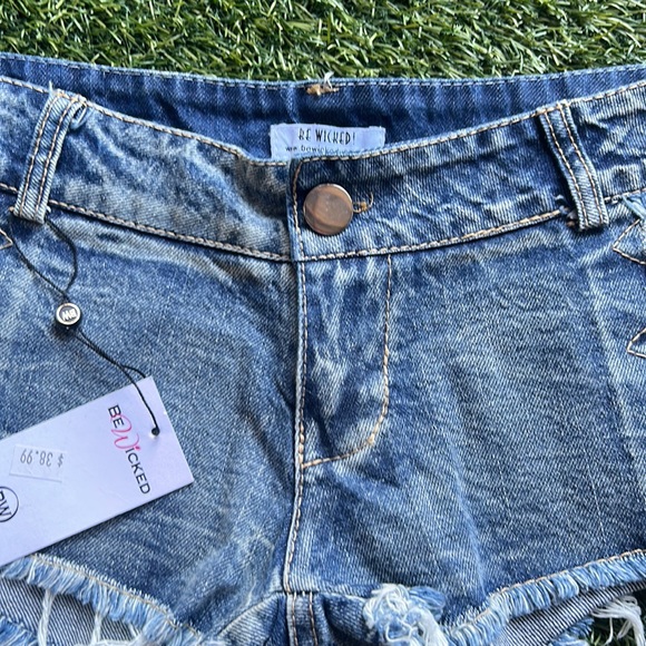 Be Wicked jeans shorts - Picture 2 of 8